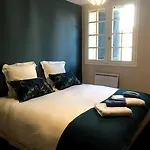 Le Colibri Bleu 3* Argeliers
