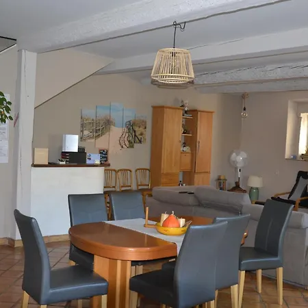 Le Colibri Bleu Bed & Breakfast Argeliers