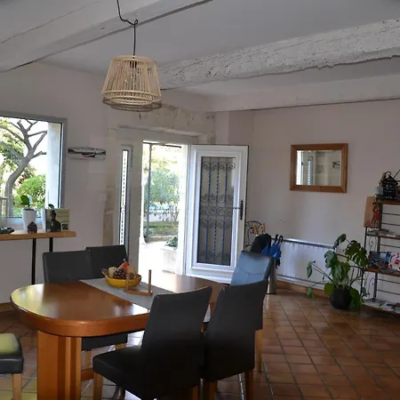 Le Colibri Bleu Oda ve Kahvaltı