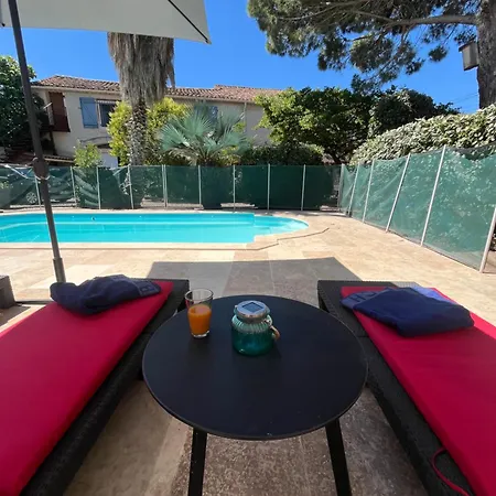 Bed & Breakfast Le Colibri Bleu *