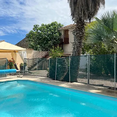 Le Colibri Bleu Bed & Breakfast