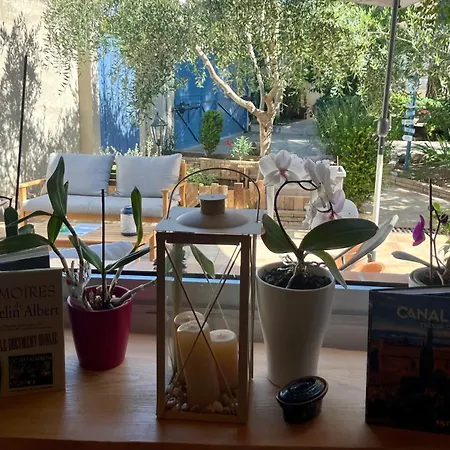 Le Colibri Bleu Oda ve Kahvaltı