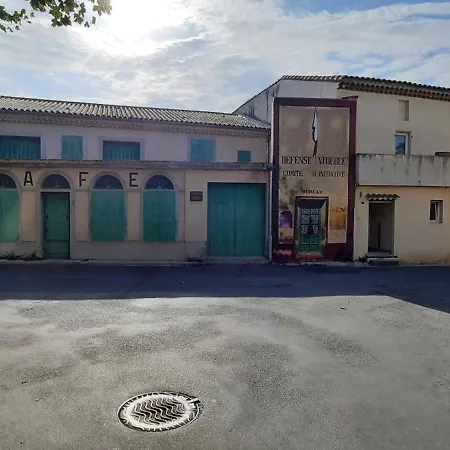 Le Colibri Bleu 3* Argeliers