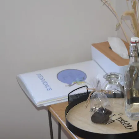 Le Colibri Bleu Bed and Breakfast