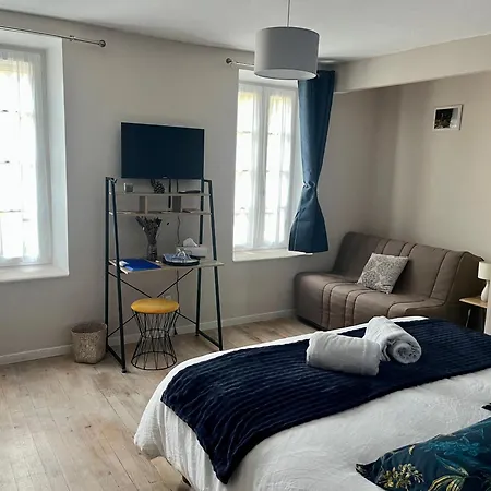 Le Colibri Bleu Bed & Breakfast Argeliers