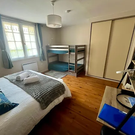 Le Colibri Bleu 3* Argeliers