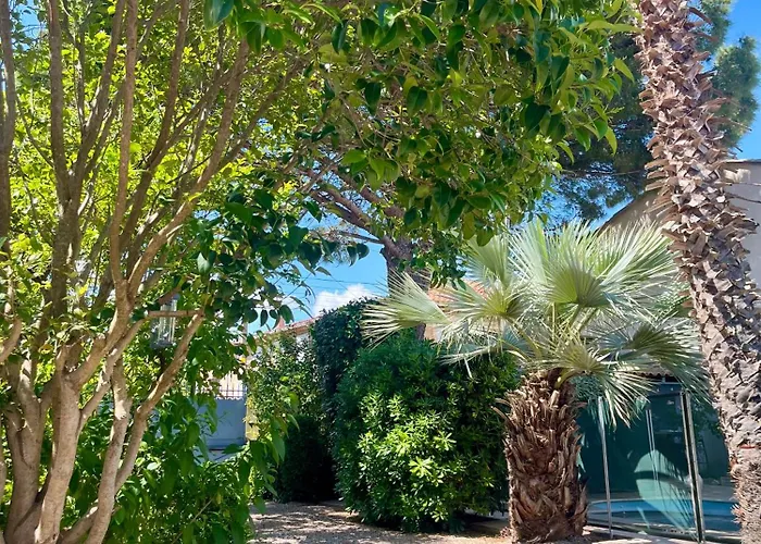 Bed & Breakfast Le Colibri Bleu 3*