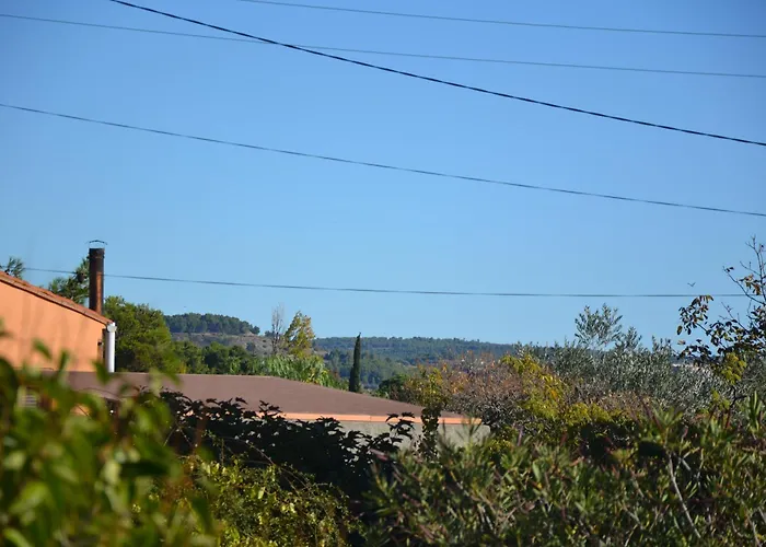 Le Colibri Bleu Bed & Breakfast 3*