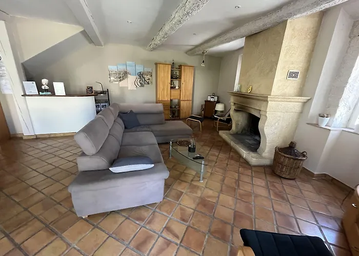Bed & Breakfast Le Colibri Bleu Argeliers